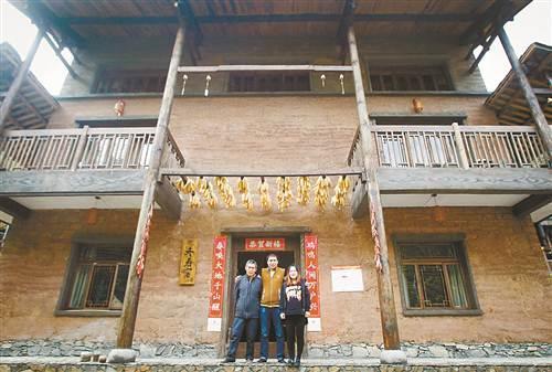 锦带吴钩，征思横雁水