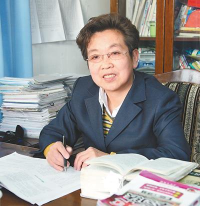 荆棘满途