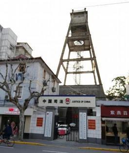 万籁俱寂