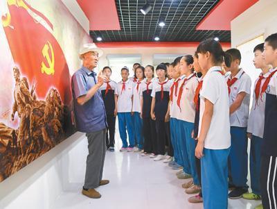 澄江如练