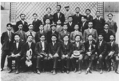 《香积寺礼拜万回平等二圣僧塔》王昌龄唐诗赏析