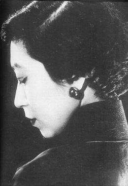池鱼笼鸟