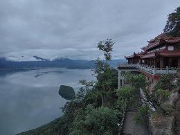 【课堂作文】吐司般清浅，慢慢划过的爱